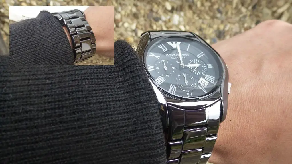 AR1400 Armani watch reviewed