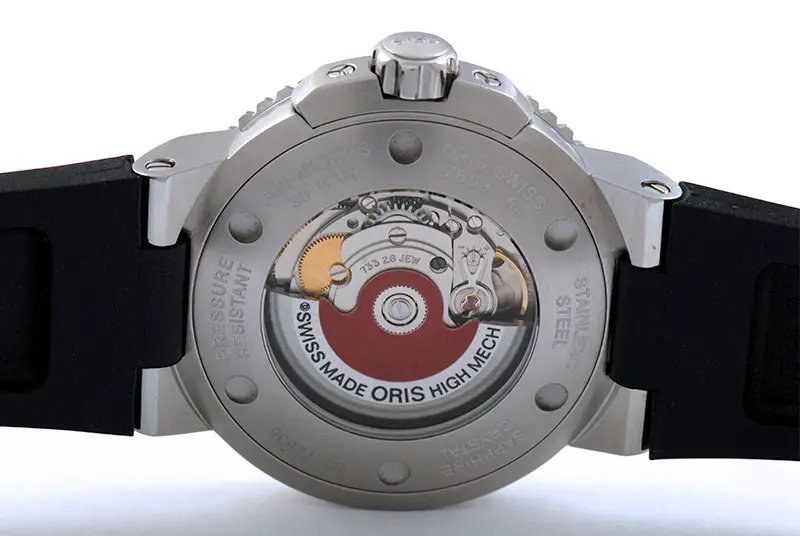 Oris Aquis Caseback