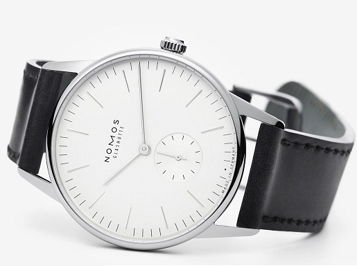 NOMOS 386