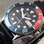 Seiko SKX033 Review Automatic Diving Watch