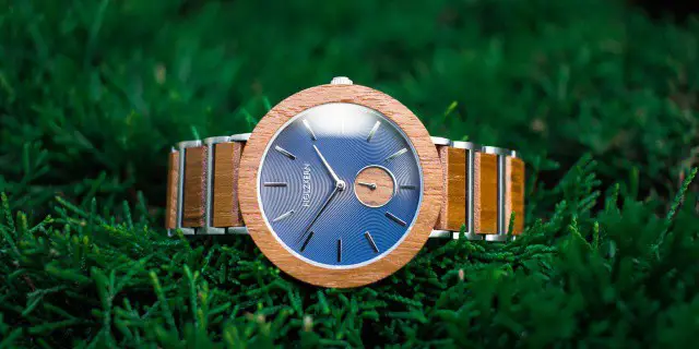 Wood and metal Holzkern Quartz watch