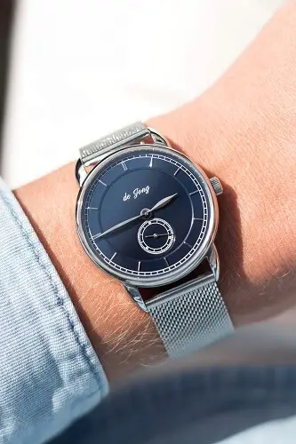 de Jong watches with mesh strap